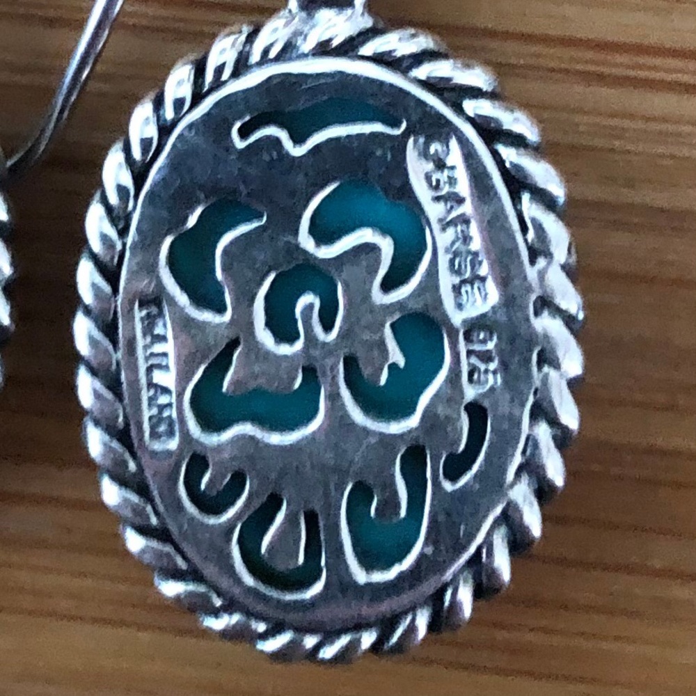 $62 2 Pair Designer Estate Earrings Sterling Silver - Picture 3 of 5